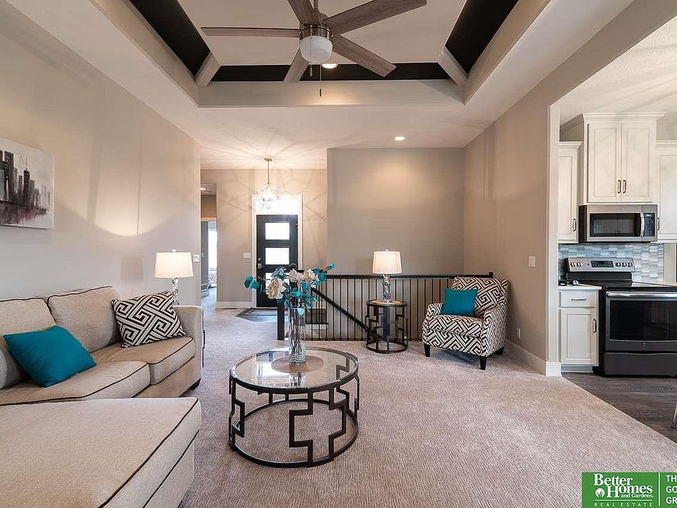2nd image of 9902 S 180th Avenue Cir