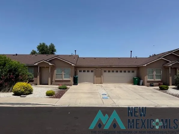2106 E Arbors Ave, Hobbs, NM 88240