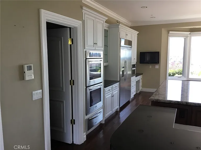 9772 Crestview Cir — Photo 26