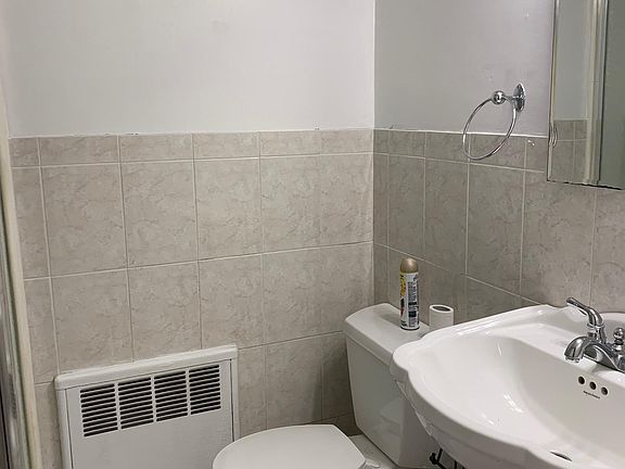 5th image of 5-37 117th St