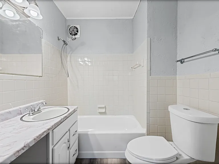 922 Mayflower Ave — Photo 21