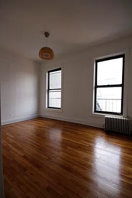 Rented by Nooklyn NYC LLC | media 25