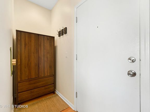 2nd image of 3131 W Logan Blvd APT 4B
