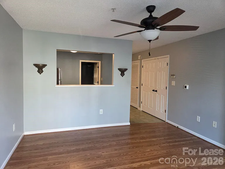 118 Steam Engine Dr — Photo 4