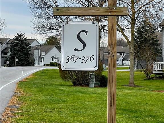 4th image of 368 Summerhaven Dr N