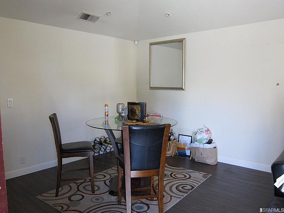 4th image of 425 Mountain View Dr APT 10