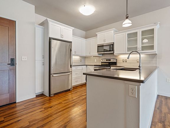 5th image of 100 Woodlands Way Unit S204