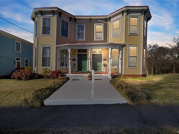 2nd image of 405 Hinton St