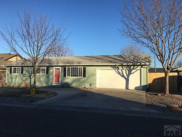 1st image of 303 Vista Dr