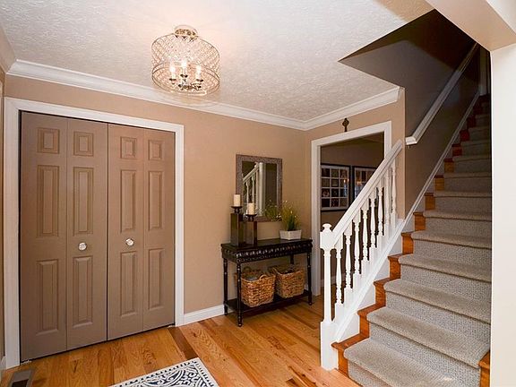 2nd image of 1301 Queen Annes Gate