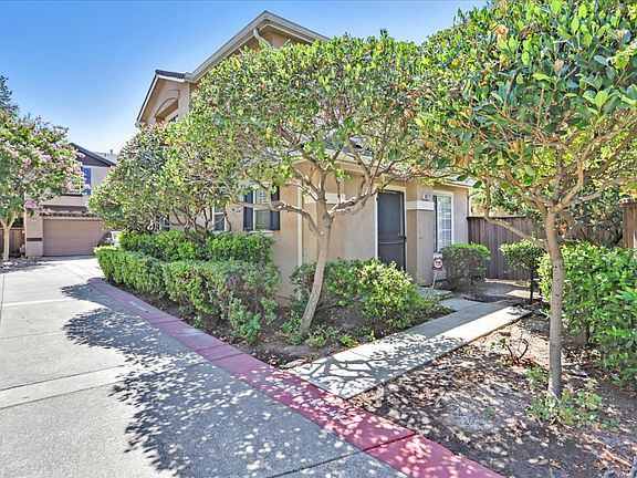 5th image of 1477 Hermocilla Way