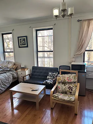 Rented by Dyer Estate Mgmt | media 4