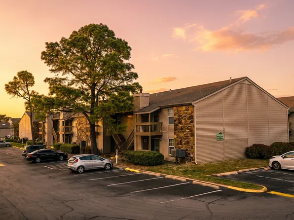 Tamarack Place Apartments