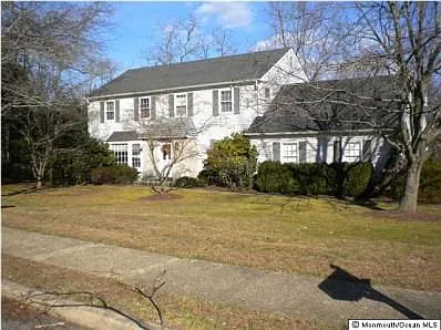 2 Woods Rd photo 1