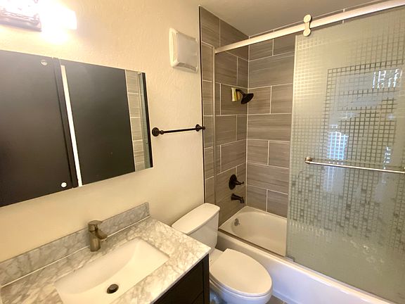 5th image of 801 Minnesota St Suite 11