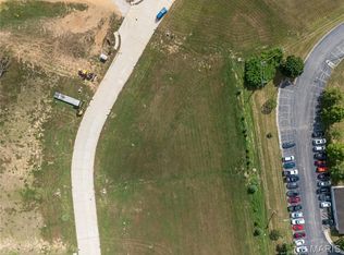 547 Legacy Dr, Waterloo, IL 62298