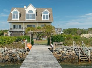 1992 Cross Rd, Hayes, VA 23072