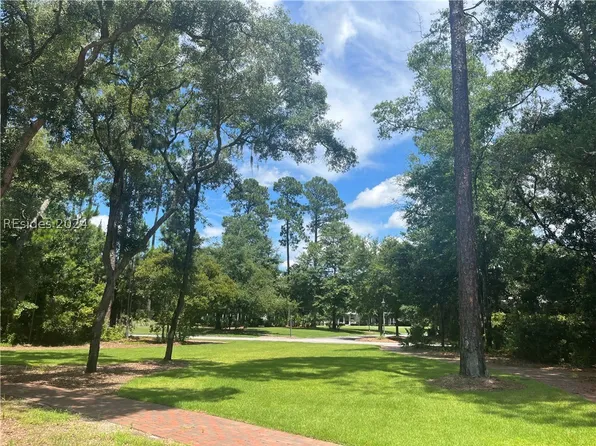 108 Game Land Rd, Bluffton, SC 29910