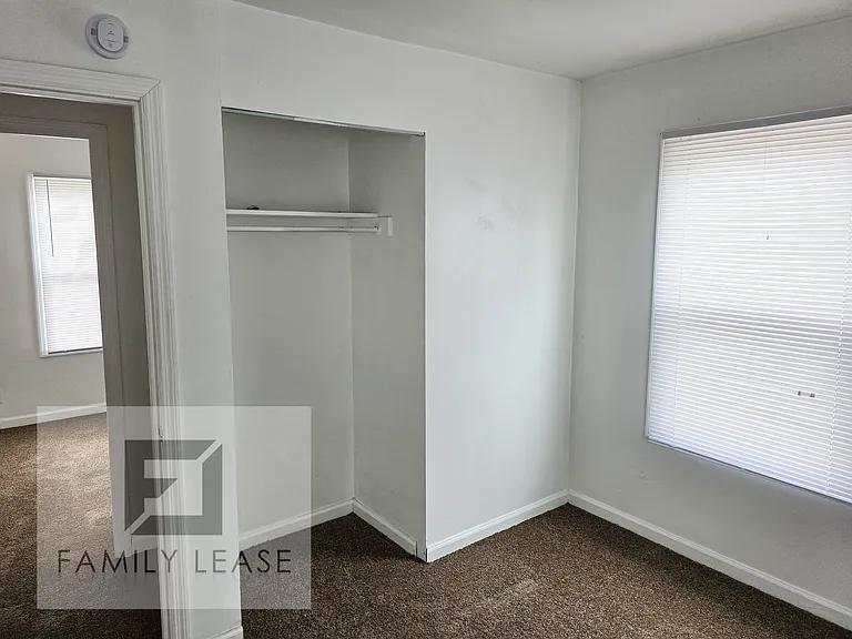 515 Saint Barbara Ln — Photo 9