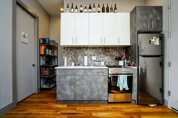 Rented by EXR | media 15