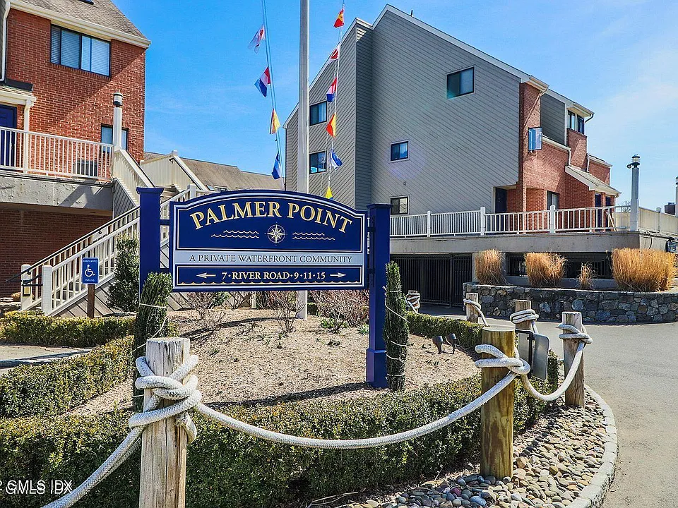 9 River Rd #404
