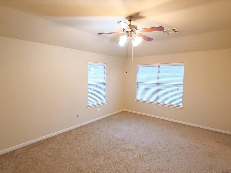 26427 Longview Creek Dr — Photo 17