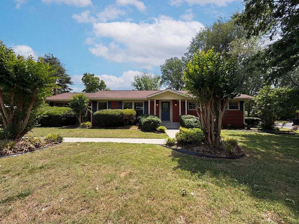 1st image of 1119 Walton Dr