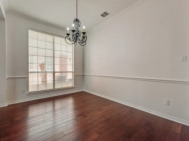 3104 Angus Dr — Photo 10