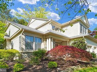 9968 Stone Vale Dr, Vienna, VA 22181
