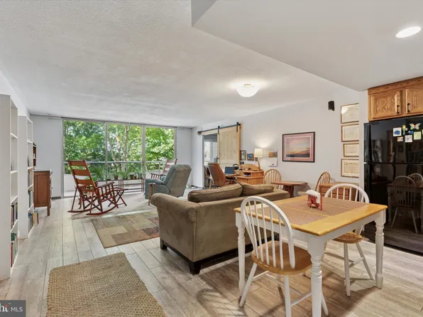 100 West Ave #119, Jenkintown, PA 19046