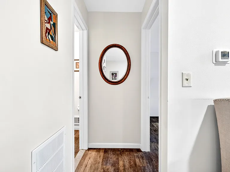 138 Indian Hollow Ct — Photo 5