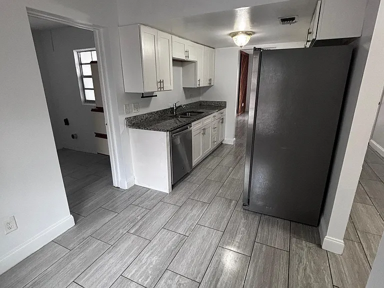 4825 Lighthouse Cir #4825 — Photo 9