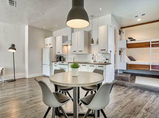 466 Woodcliff Dr #2, Redding, CA 96003