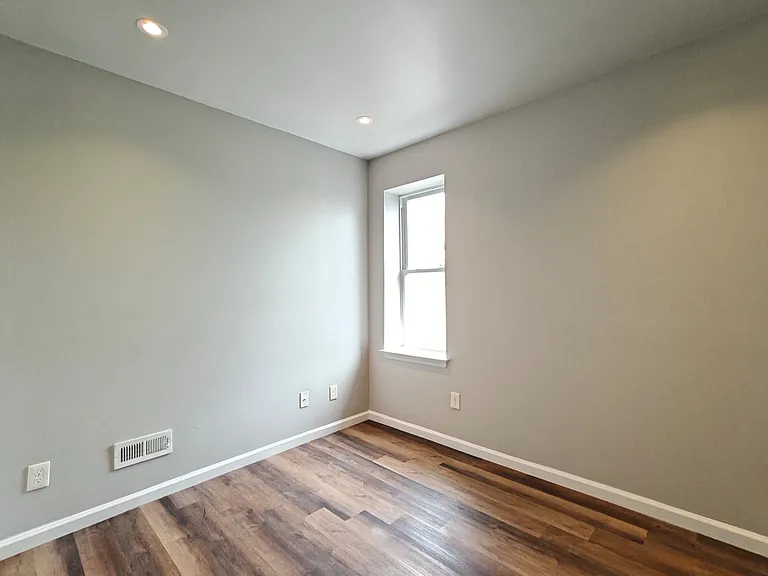 1417 N Felton St #1 — Photo 2