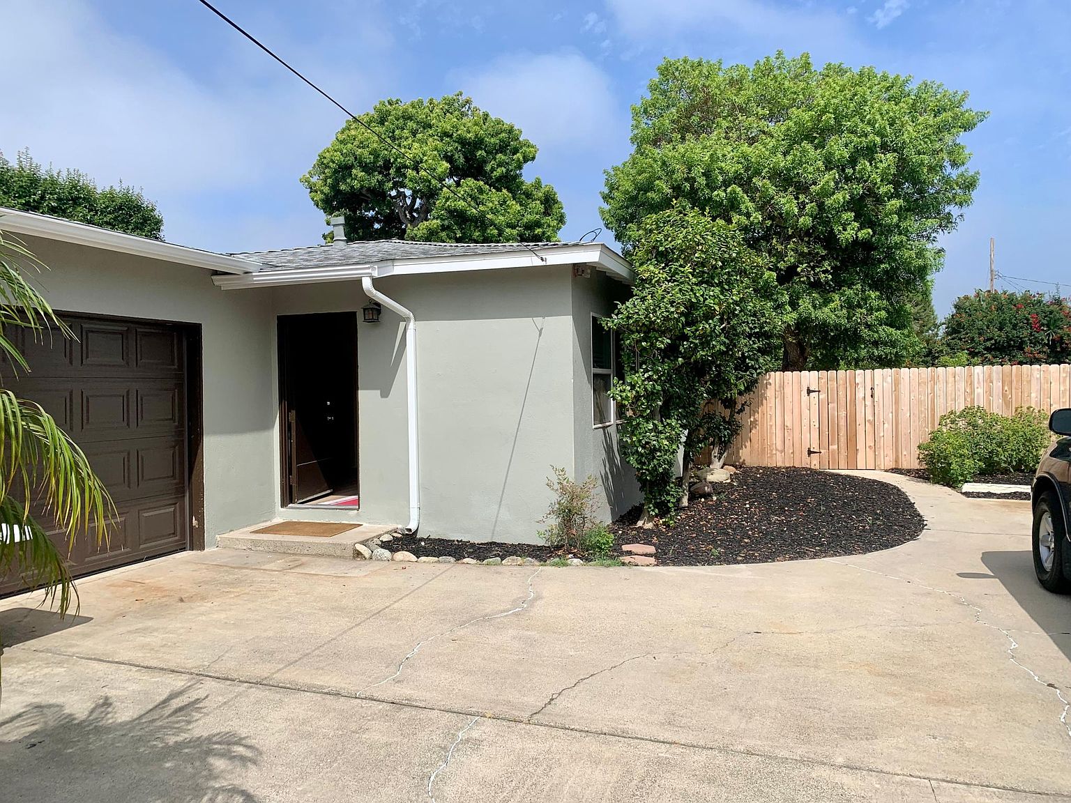 2103 Santa Ana Ave APT D, Costa Mesa, CA 92627 Zillow