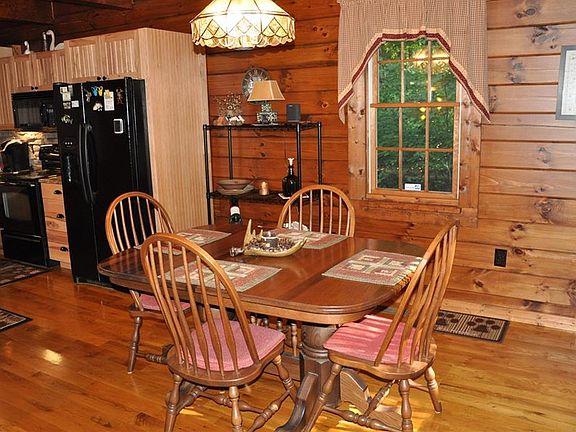 4th image of 974 Township Road 2946