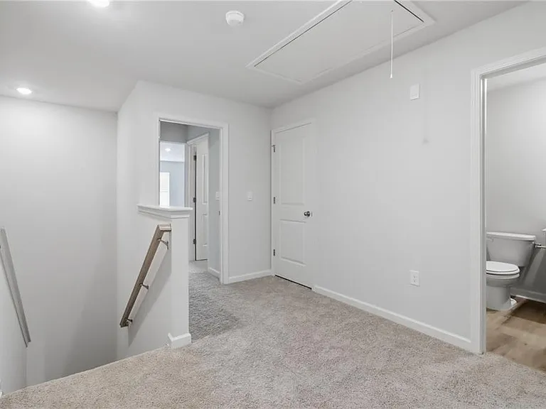 48 Berryville Dr — Photo 17
