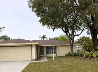 1201 Pine Sage Circle, West Palm Beach, FL 33409