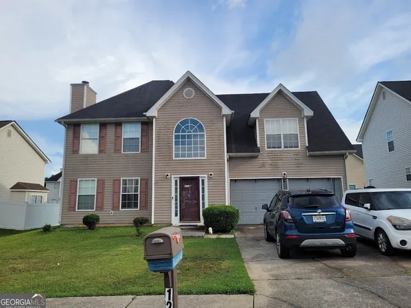 1236 Labrador Ln, Riverdale, GA 30296