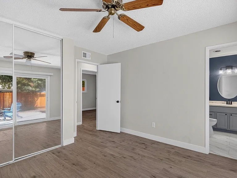7734 Cotswald Way — Photo 8