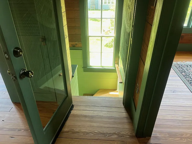 618 Bayridge Rd — Photo 38