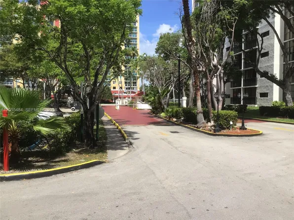 17021 N Bay Rd APT 625, Sunny Isles Beach, FL 33160