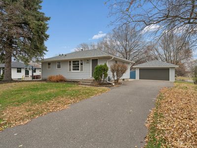 1105 Greystone Ave N, Oakdale, MN, 55128