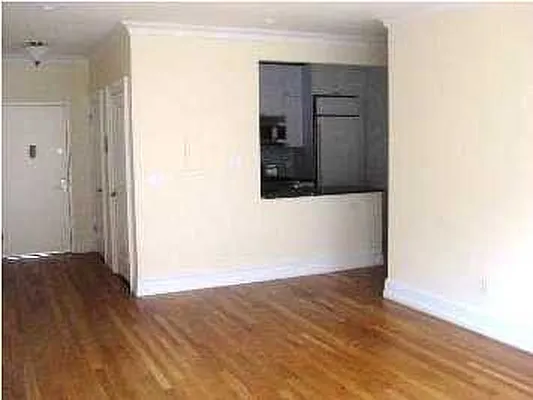 Rented by Harlem Lofts | media 23