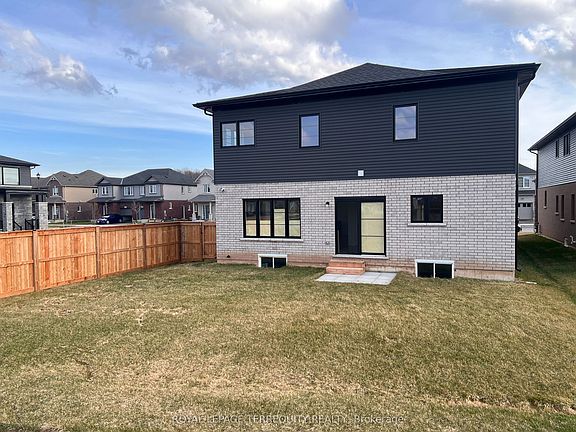 4th image of 119 Acacia Rd