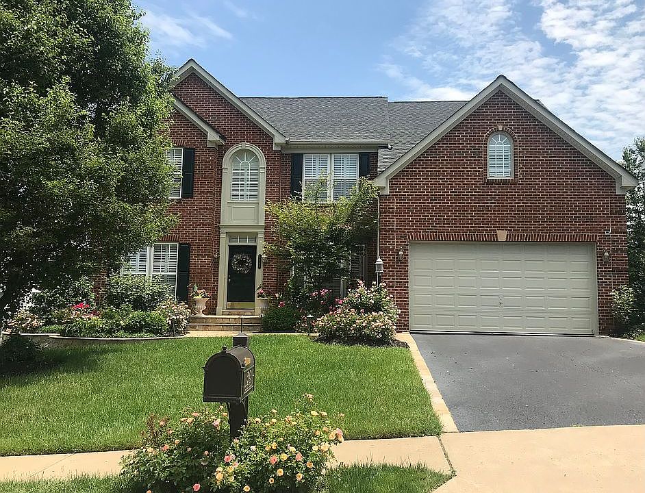 1st image of 5649 Clouds Mill Dr