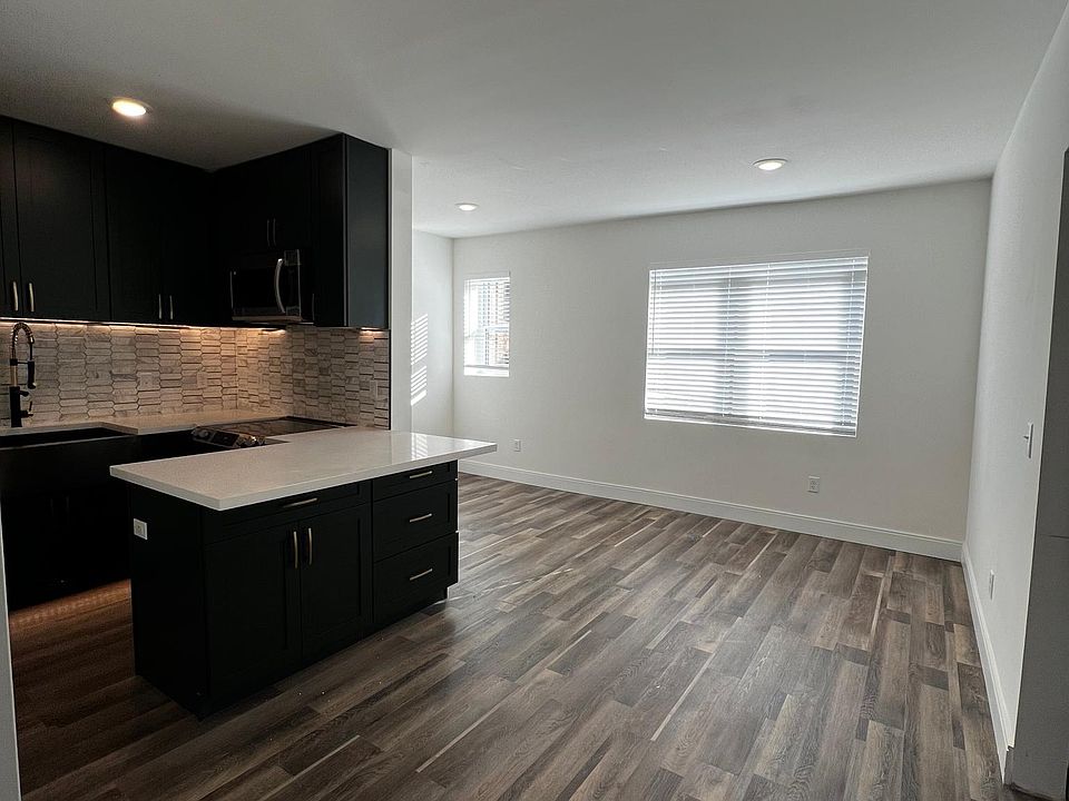 1st image of 1330 Hawthorne Pl #1330A