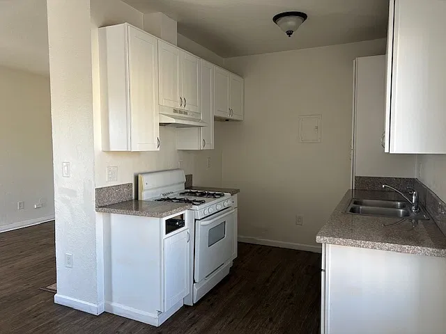 1 bed, 700 sqft, $1,775 — Photo 2