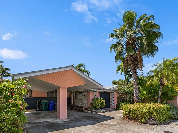 3rd image of 3838 Flagler Ave