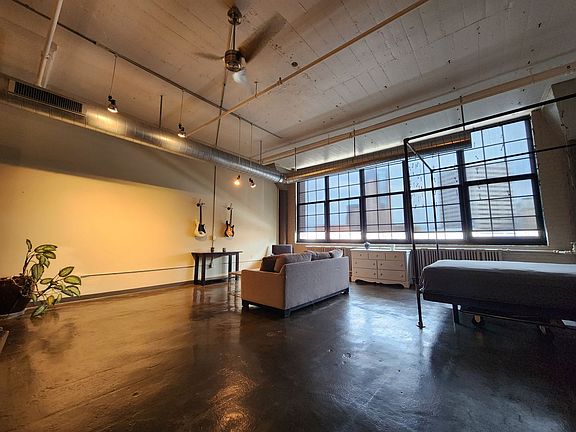 2nd image of 500 Robert St #502